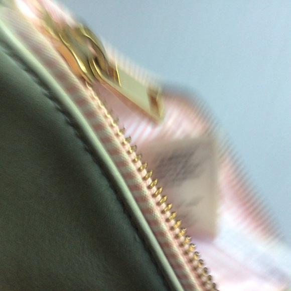 ANTHROPOLOGIE PASTEL FAUX LEATHER BRIDESMAID ZIPPERED POUCH CARD CASE - Picture 8 of 12